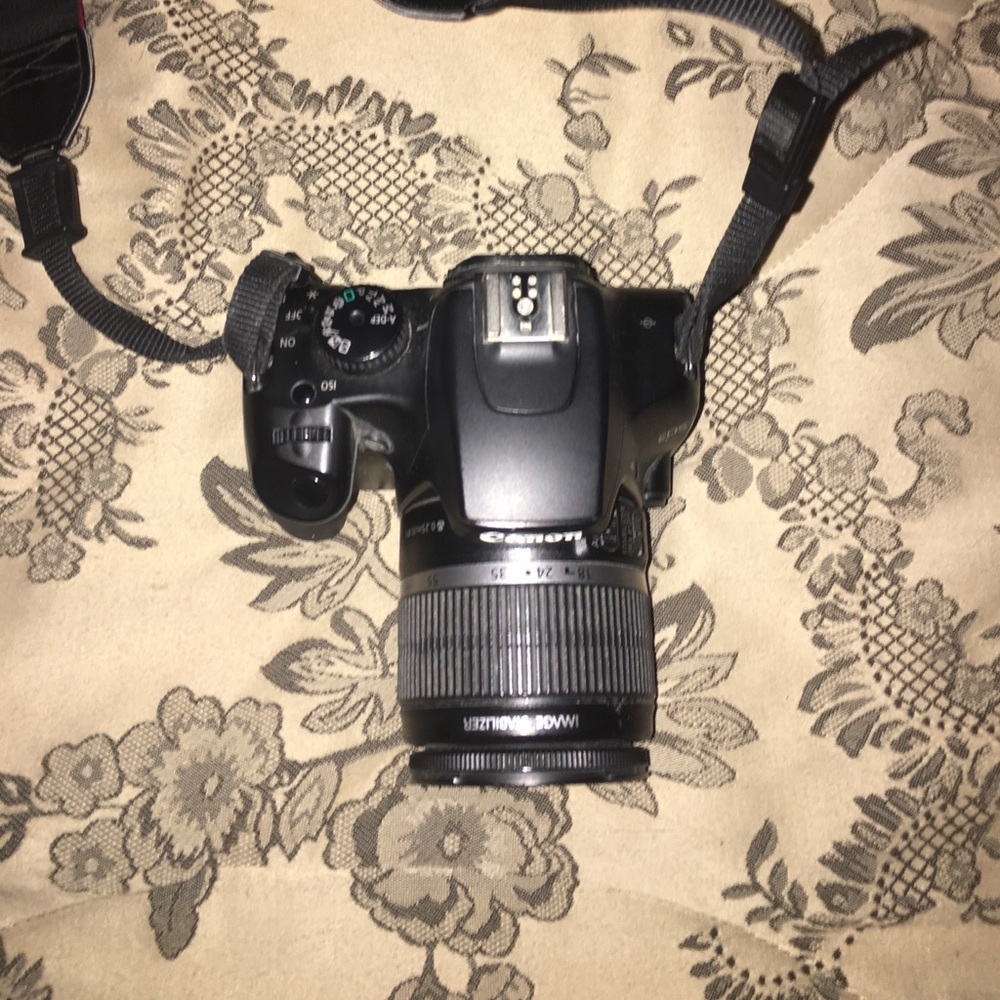 Canon Dslr - Picture 2 of 8